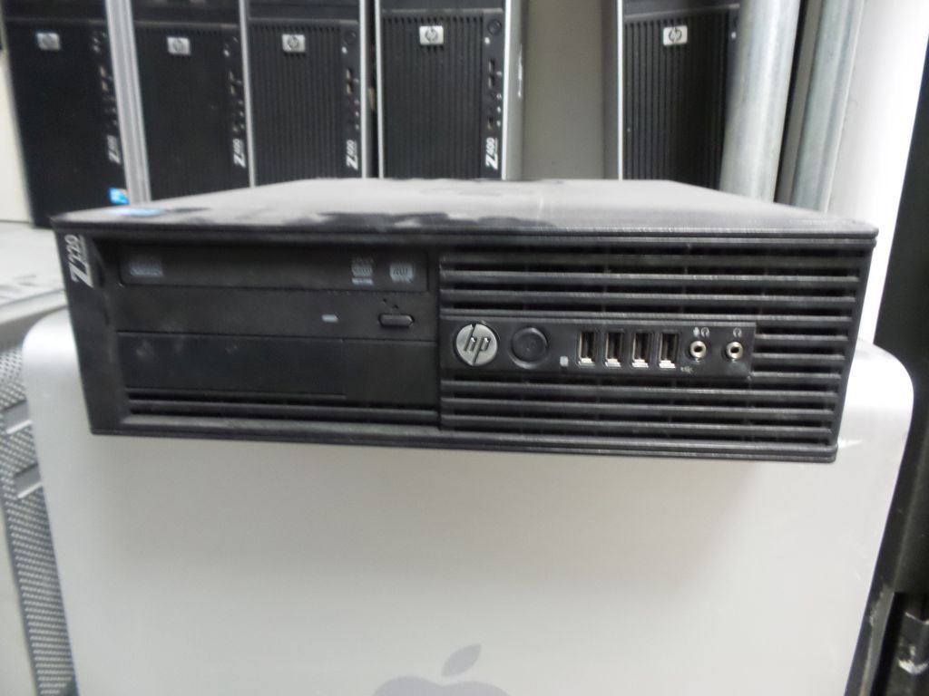 Lote 017 - 3 Workstation HP Z220 SFF - Imagen 2