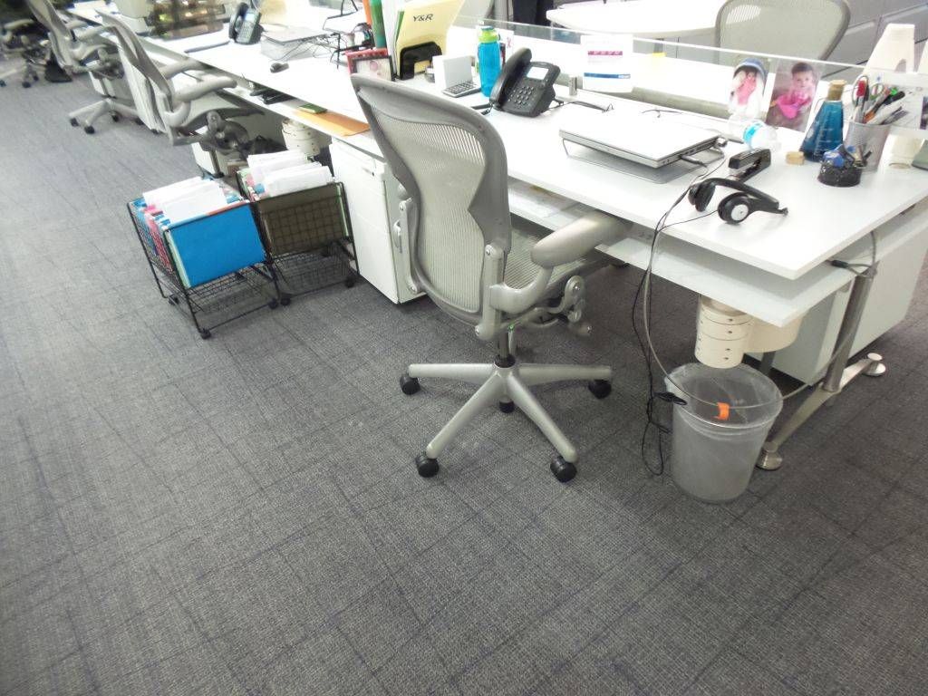 Lote 007 - Estación de trabajo lineal para 10 personas - Imagen 3