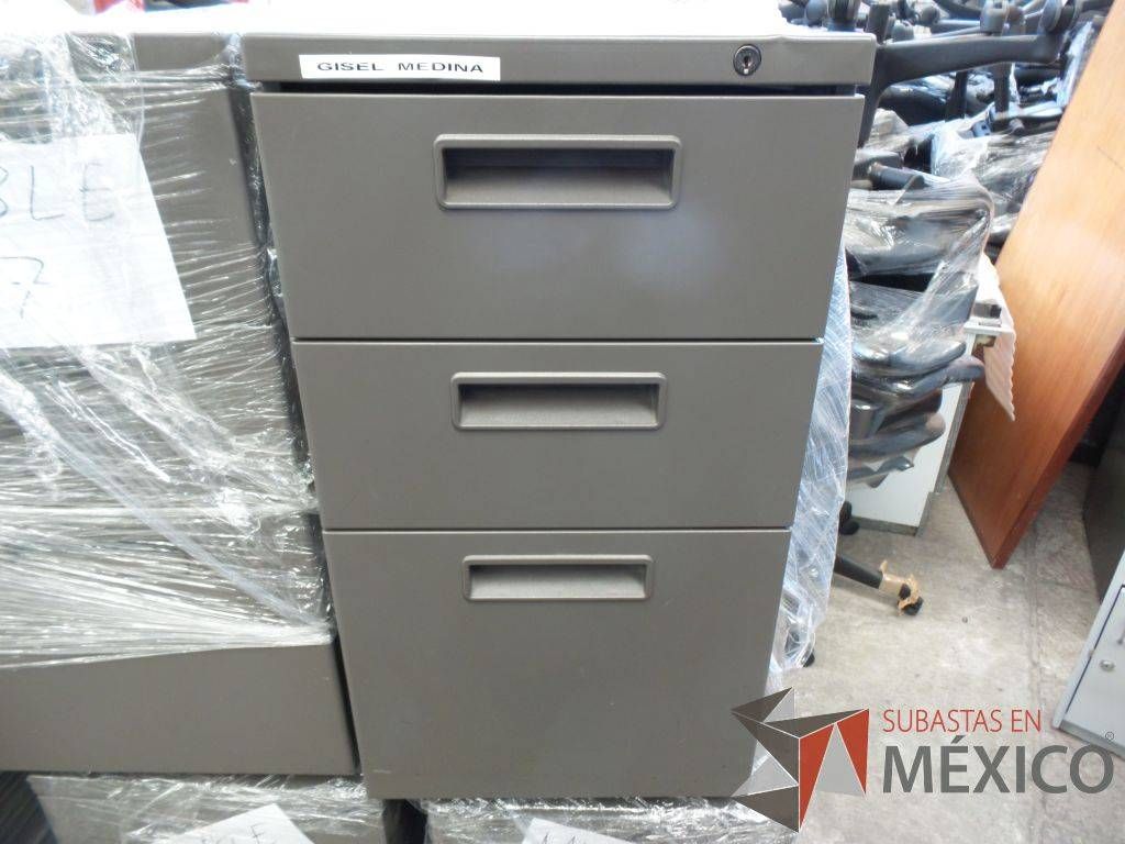 Lote 007 - 20 Archiveros verticales con 3 cajones