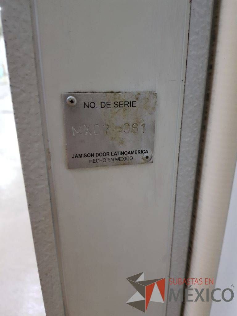 Lote 131 - Puerta para cámara fría, automatizada, no sirve sistema eléctrico - Imagen 5
