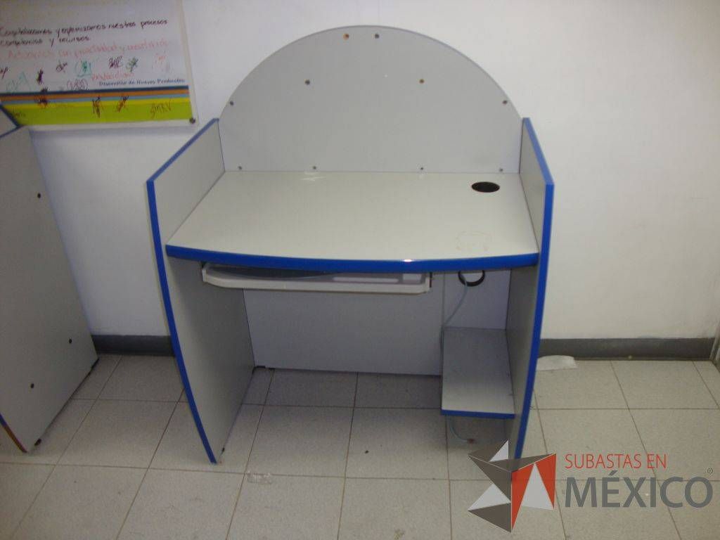 Lote 009 - 4 Estaciones de Trabajo tipo Call Center y 1 Escritorio - Imagen 7