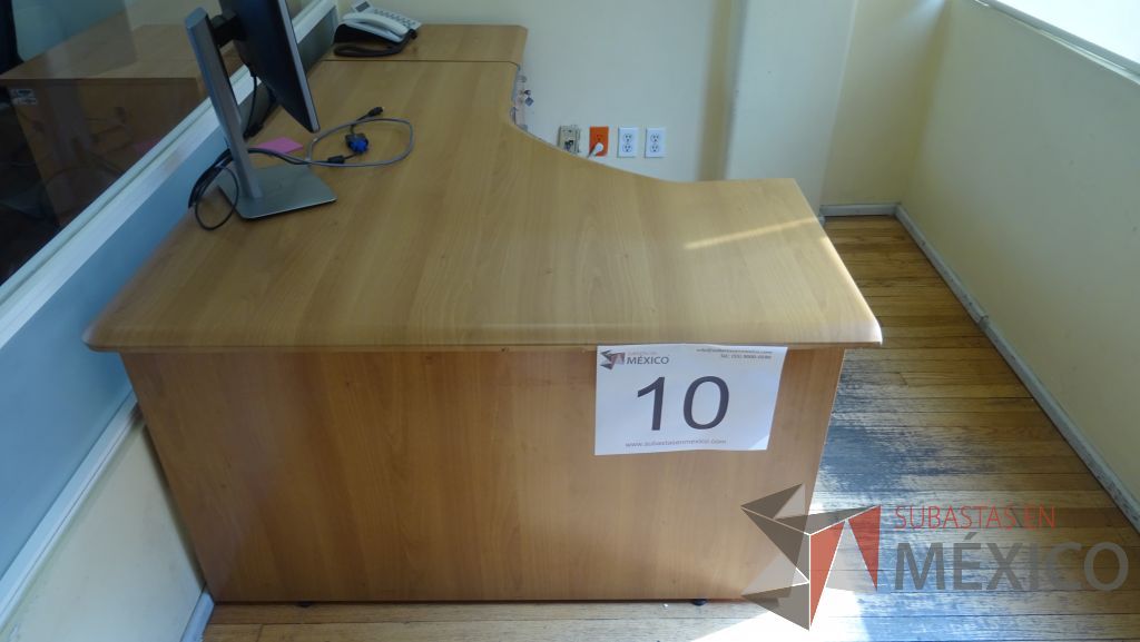 Lote 010 - Oficina operativa, Escritorio, Archivero y Gabinete