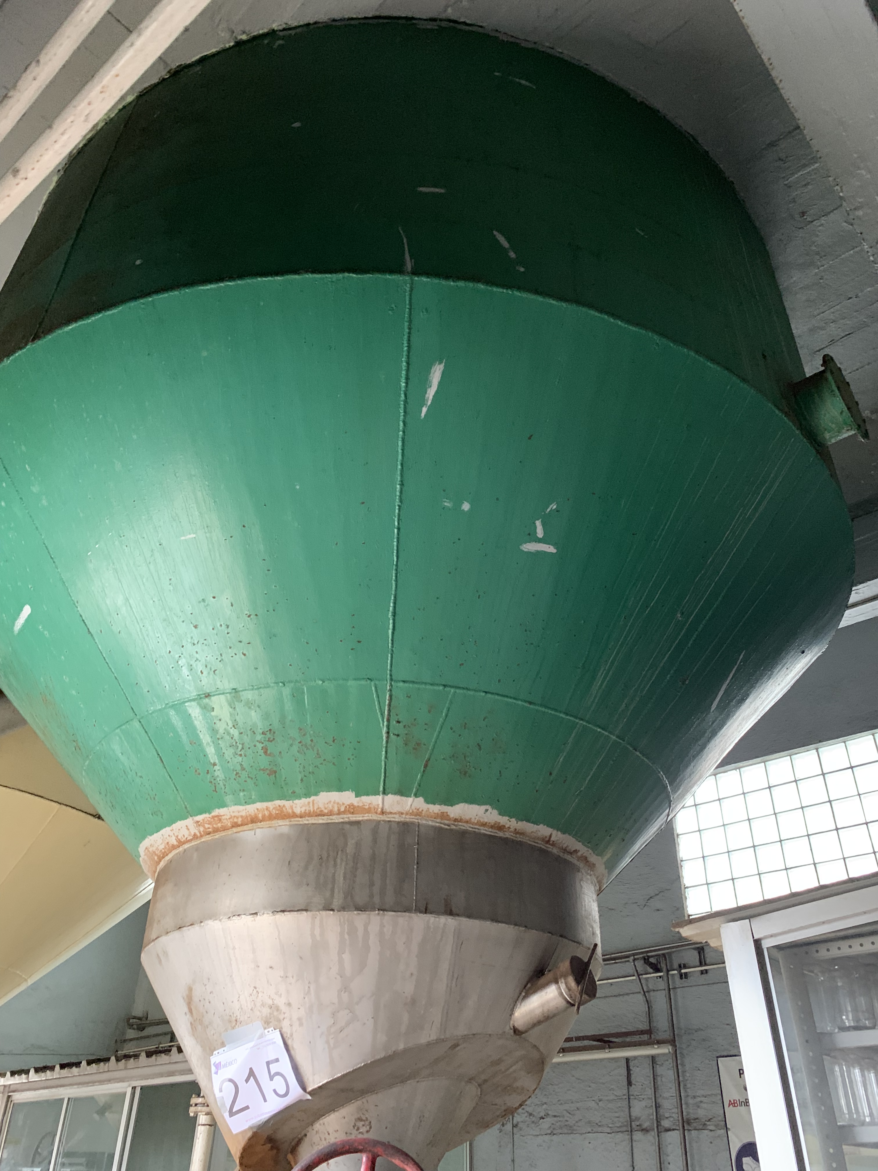 Lote 215 - Tolva metálica con gusano que descarga tanque de bana - Imagen 6