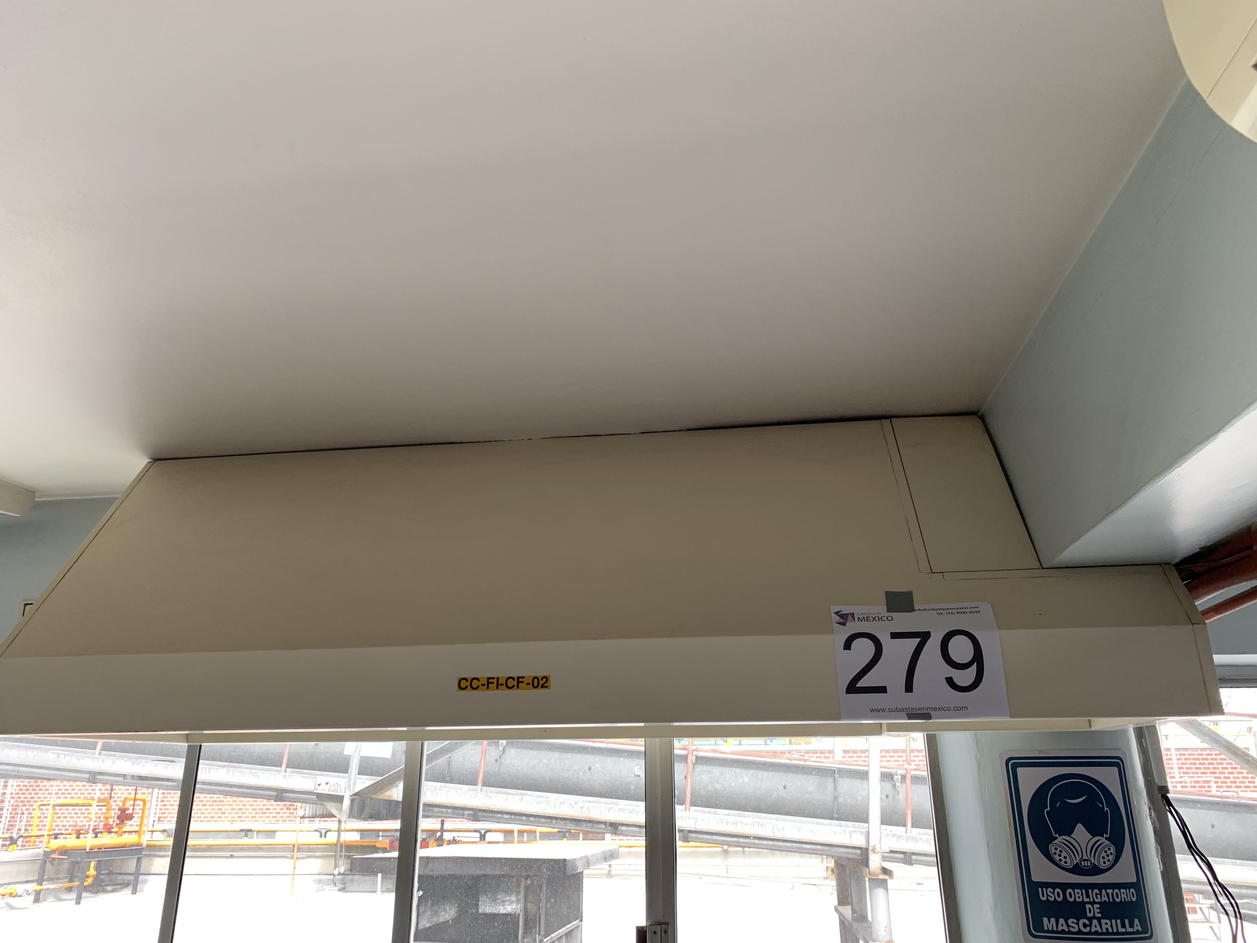 Lote 279 - Campana de flujo fabricada en metal