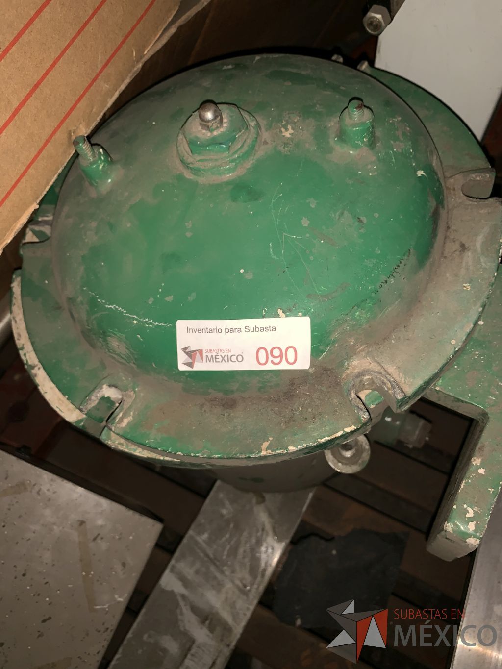 Lote 015 - Transformador Seco 75 KVA de 480 a 220, Compresor, Hidroneumático, Motores, ,etc. - Imagen 7