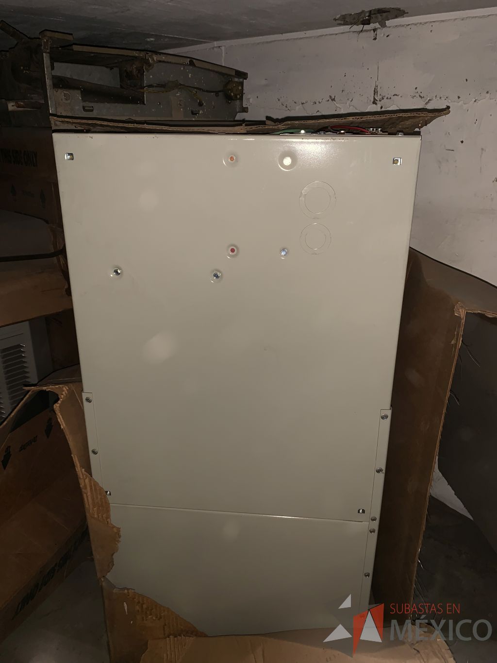 Lote 015 - Transformador Seco 75 KVA de 480 a 220, Compresor, Hidroneumático, Motores, ,etc. - Imagen 13