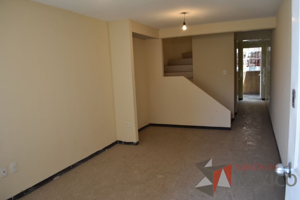 Lote 002 - Casa Habitación ubicada en Tecámac, 3 niveles, 4 recámaras, 2 baños y medio - Imagen 65