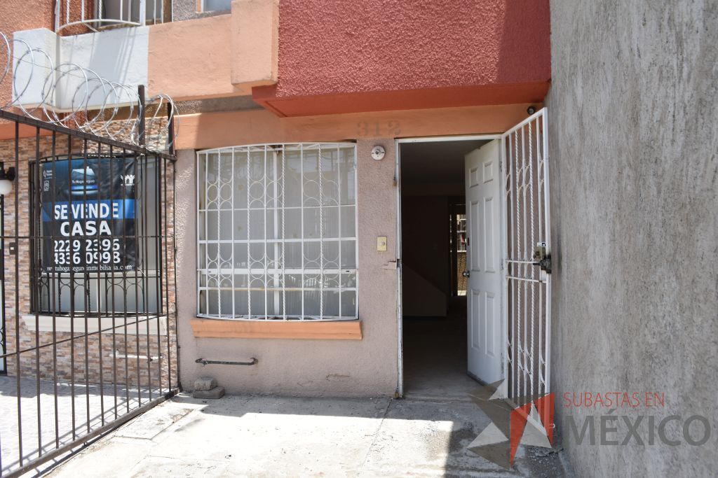 Lote 002 - Casa Habitación ubicada en Tecámac, 3 niveles, 4 recámaras, 2 baños y medio - Imagen 14
