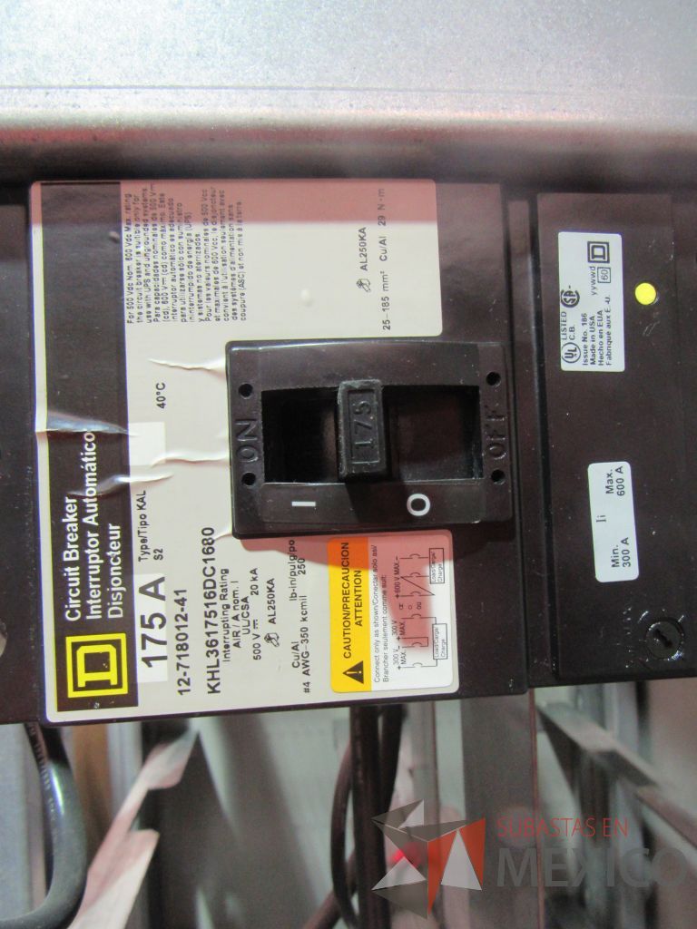 Lote 002 - 3 Cajas fuertes, 2 UPS, 3 archiveros, 4 sillones... - Imagen 57