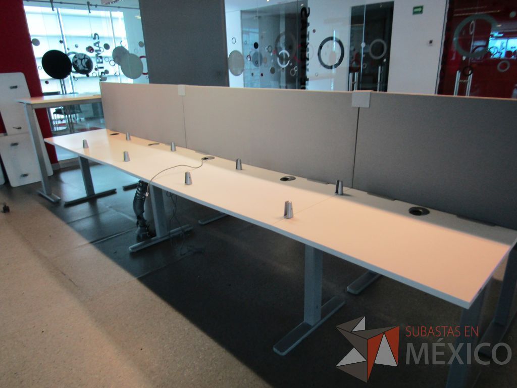 Lote 034 - Estación de trabajo para Call Center para 10 Personas y Mesa para Supervisor - Imagen 10