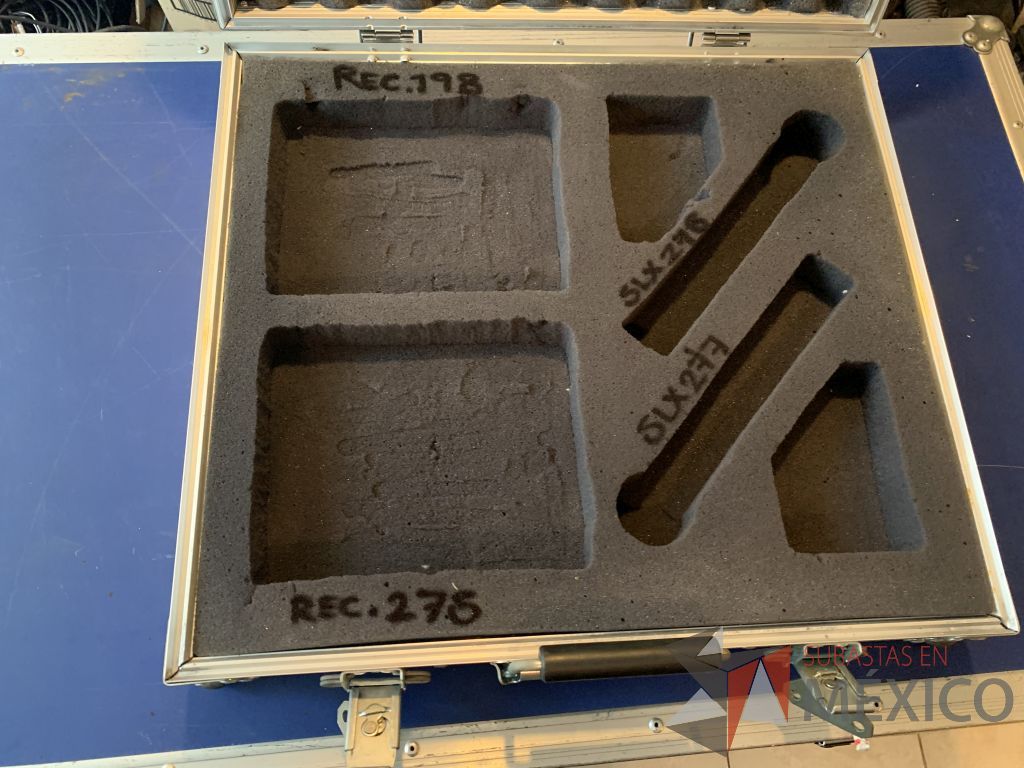 Lote 106 - Case para resguardo de bienes como micrófonos - Imagen 6