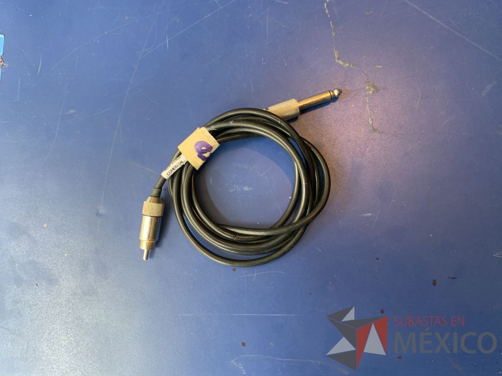 Lote 117 - 27 Cables plug, 49 Cable Canon, 62 Cables RCA ... - Imagen 38