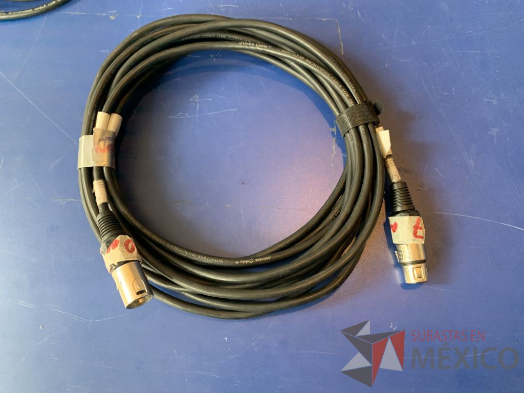 Lote 117 - 27 Cables plug, 49 Cable Canon, 62 Cables RCA ... - Imagen 33
