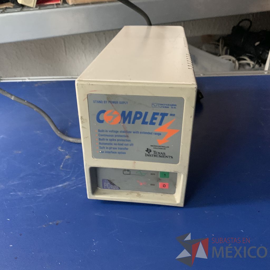 Lote 122 - 3 reguladores, 8 No-break, 2 Calculadora de rollo, Silla operativa - Imagen 11