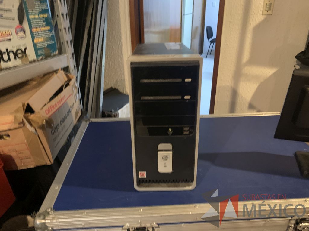 Lote 125 - 2 CPU, Impresora y Monitor - Imagen 13