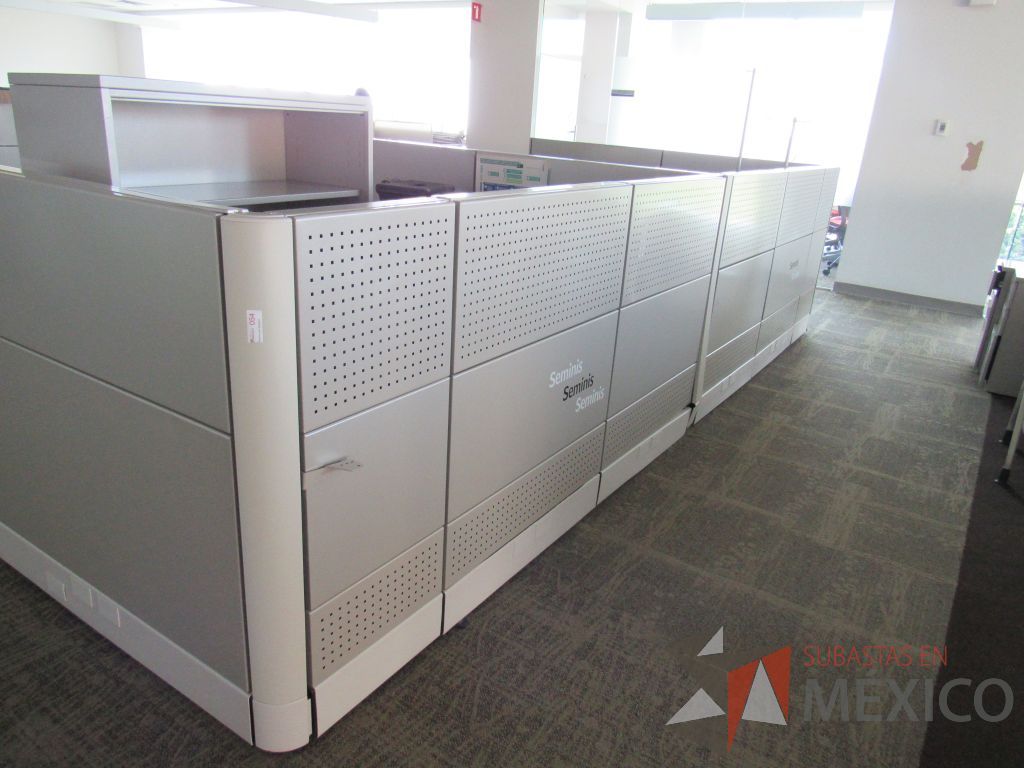 Lote 061 - Estación de trabajo para 2 personas y Credenza con 2 cajones - Imagen 10