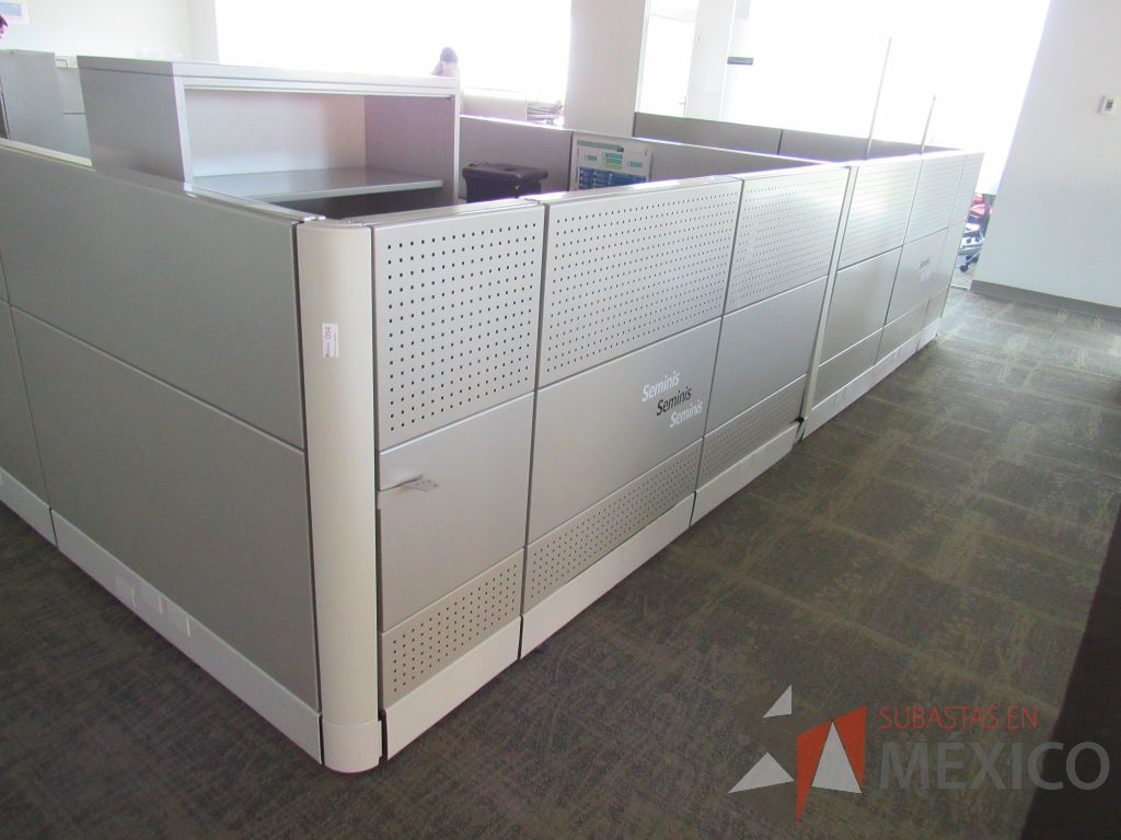 Lote 061 - Estación de trabajo para 2 personas y Credenza con 2 cajones - Imagen 12