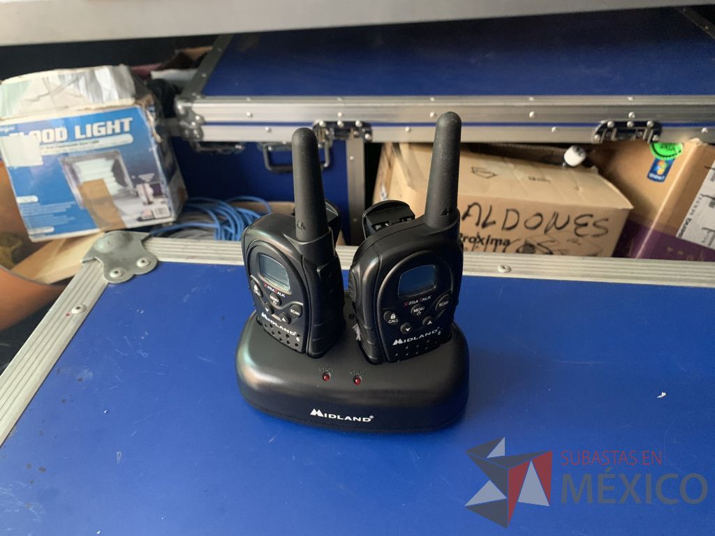 Lote 142 - 3 audifonos orejera marca Pionner y 2 juegos de Walkie Talkie marca Midland - Imagen 23