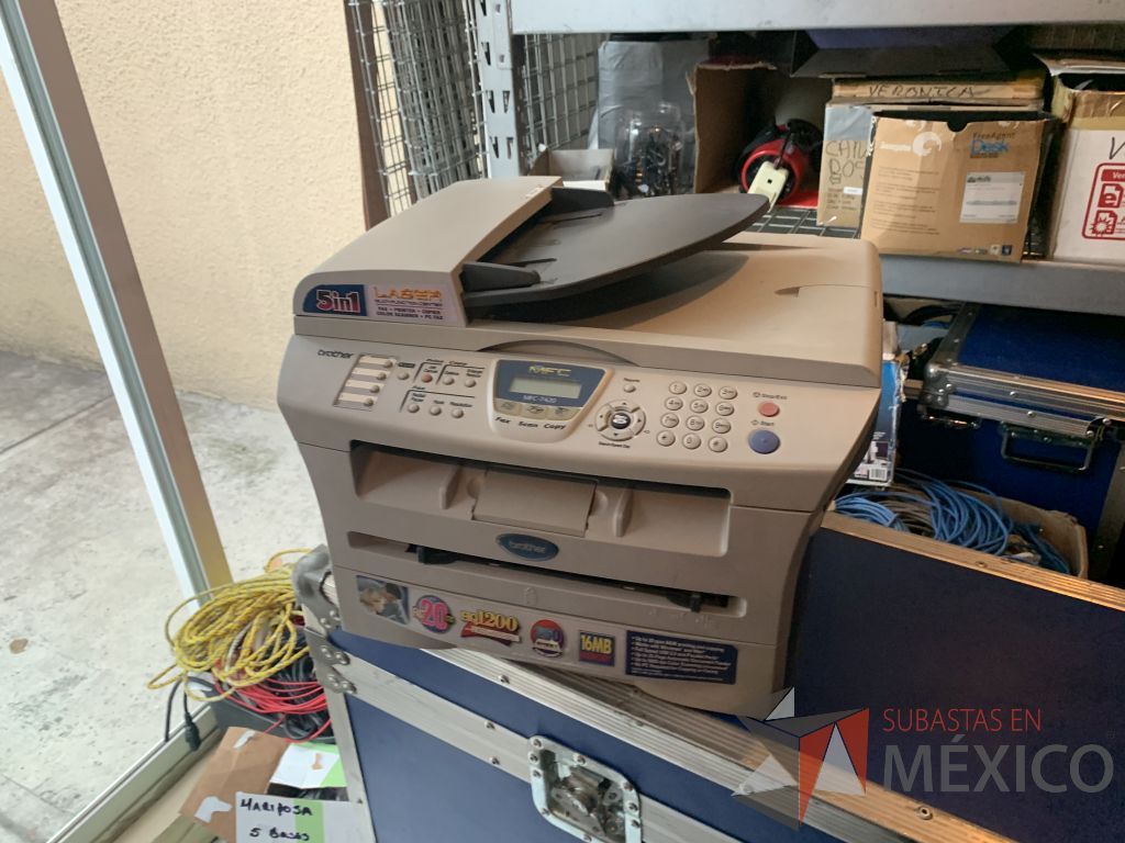 Lote 146 - 4 multifuncionales laser marca Brother (MFC7420,DCP8080DN,DCP7040) y 1 Impresora laser marca HP - Imagen 13