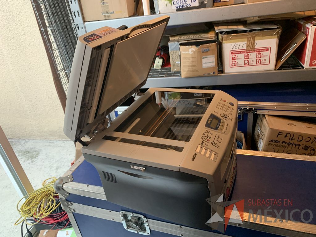 Lote 146 - 4 multifuncionales laser marca Brother (MFC7420,DCP8080DN,DCP7040) y 1 Impresora laser marca HP - Imagen 21