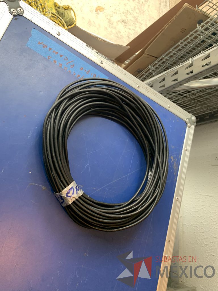 Lote 115 - 6 cables genericos RCA macho a macho, 1 de 2 machos a 2 machos, 1 de 3 machos a 3 machos - Imagen 3