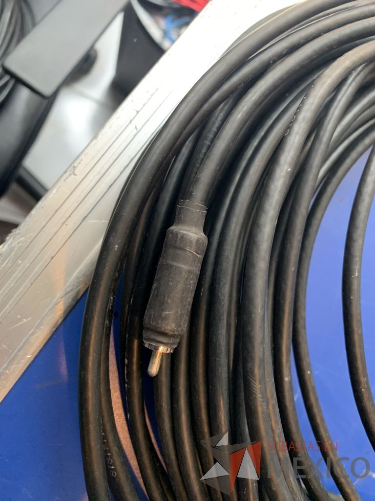 Lote 115 - 6 cables genericos RCA macho a macho, 1 de 2 machos a 2 machos, 1 de 3 machos a 3 machos - Imagen 4