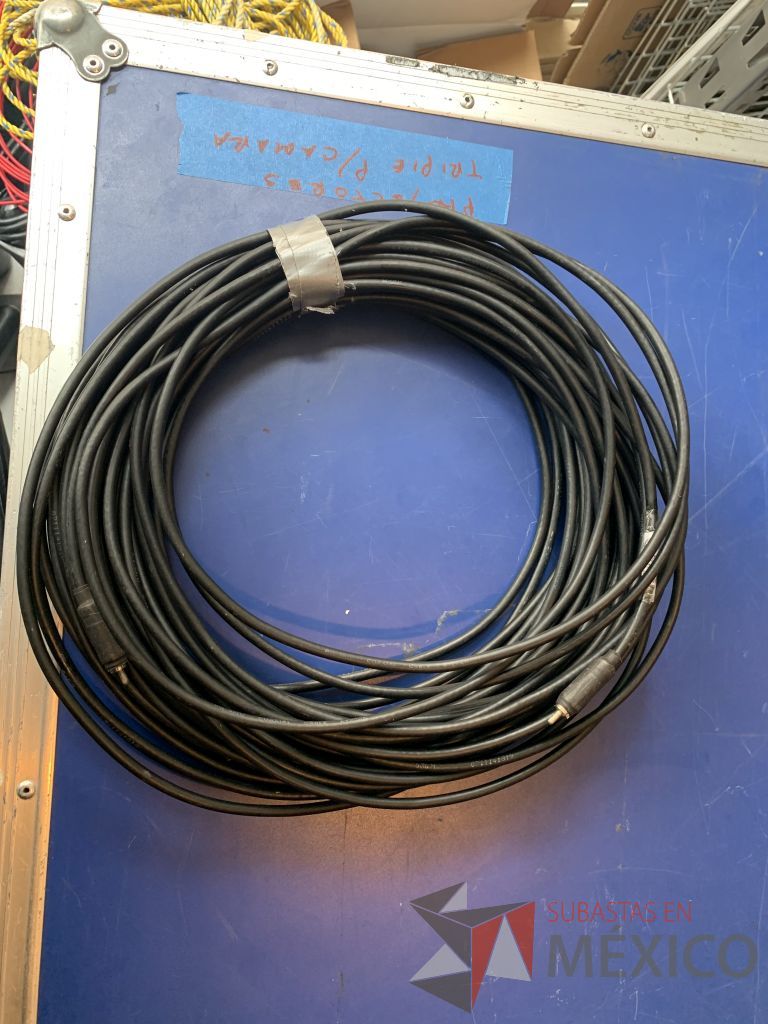 Lote 115 - 6 cables genericos RCA macho a macho, 1 de 2 machos a 2 machos, 1 de 3 machos a 3 machos - Imagen 6