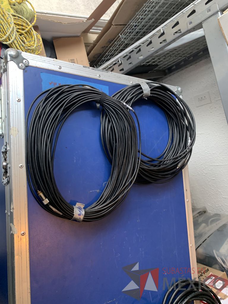 Lote 115 - 6 cables genericos RCA macho a macho, 1 de 2 machos a 2 machos, 1 de 3 machos a 3 machos - Imagen 8