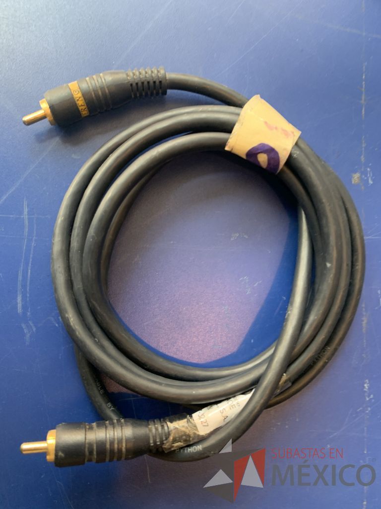 Lote 116 - 62 cables genericos RCA a varias terminales y varias medidas - Imagen 32
