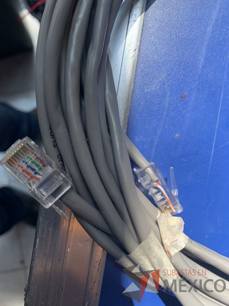 Lote 122 - 1/2 bobina de cable UTP 5E 160 mts aprox. Marca WAM y 39 cales gris de datos marca Cooper - Imagen 13