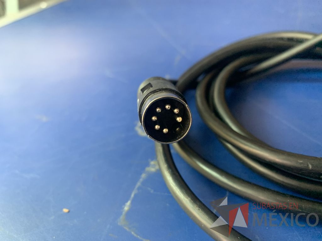 Lote 117 - 60 Cables varias terminales ( DVI, S-video,Mini Din,USB ) varias medidas - Imagen 29