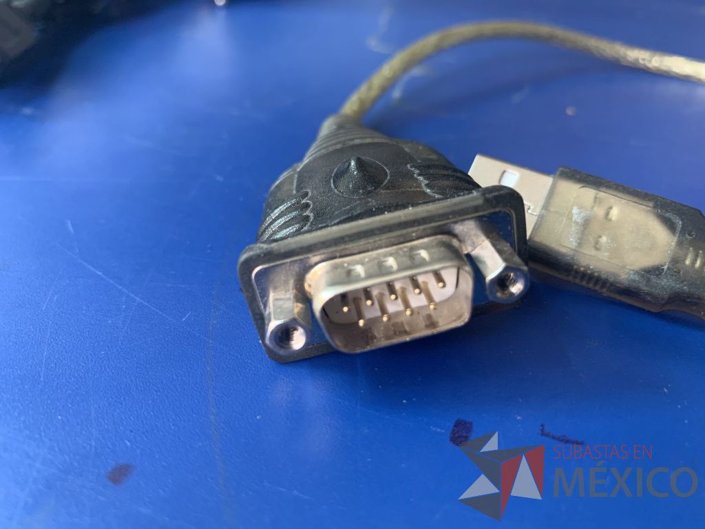 Lote 117 - 60 Cables varias terminales ( DVI, S-video,Mini Din,USB ) varias medidas - Imagen 19