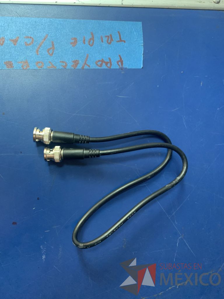 Lote 117 - 60 Cables varias terminales ( DVI, S-video,Mini Din,USB ) varias medidas - Imagen 10