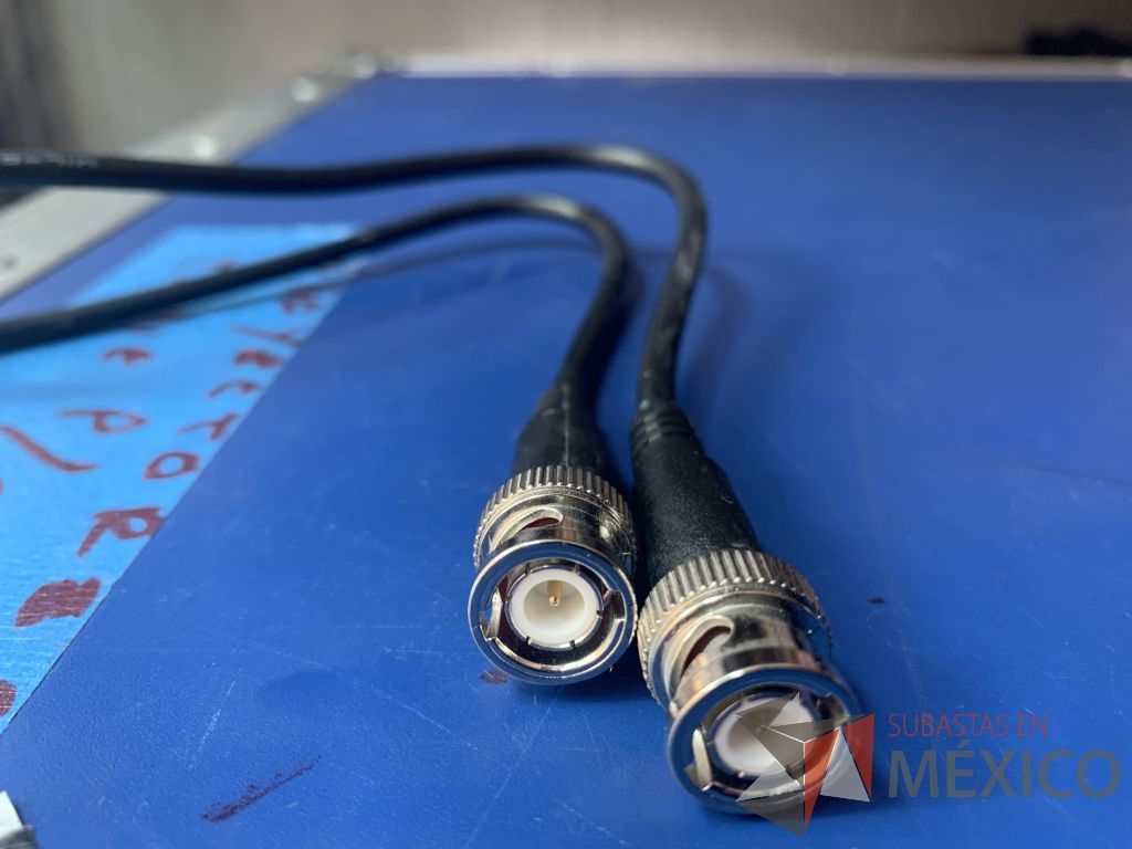Lote 117 - 60 Cables varias terminales ( DVI, S-video,Mini Din,USB ) varias medidas - Imagen 11