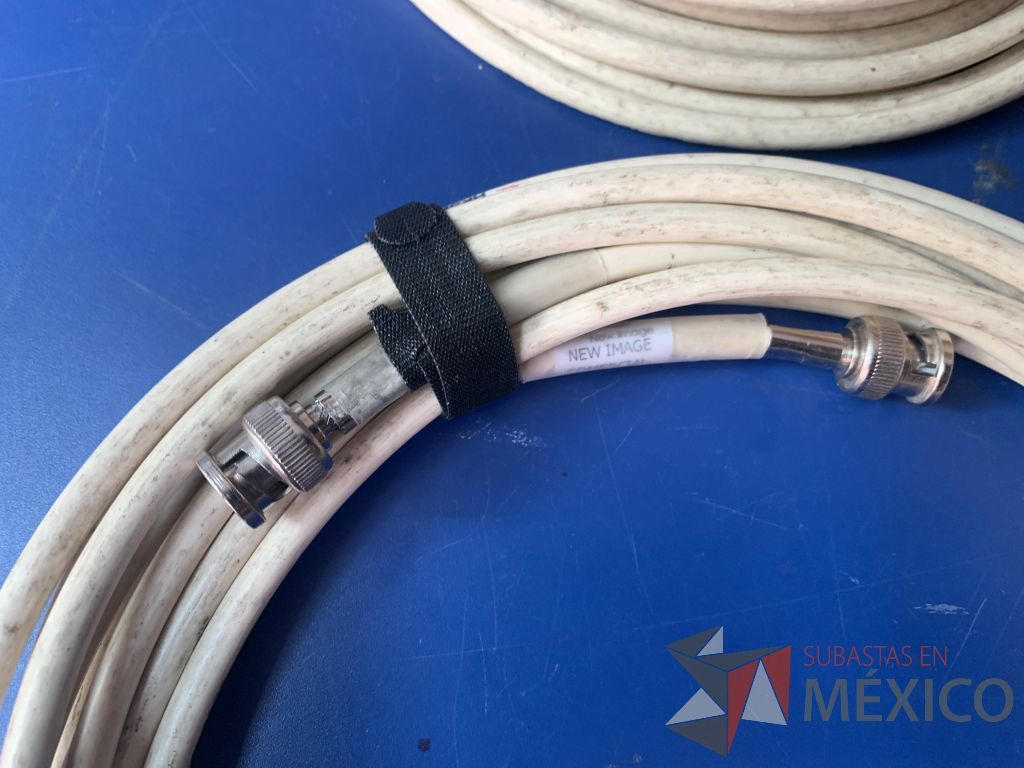 Lote 117 - 60 Cables varias terminales ( DVI, S-video,Mini Din,USB ) varias medidas - Imagen 8