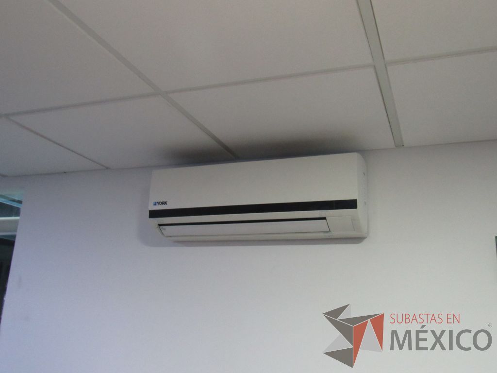 Lote 047 - Aire Acondicionado, Modelo: YSKA12FS ADK, Marca: York - Imagen 7