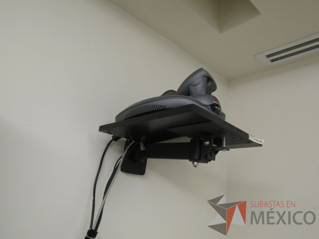 Lote 033 - Equipo para videoconferencias, Modelo: VSX 7000 , Cámara, Bocina tipo Bafle y Micrófono Manos libres - Imagen 20