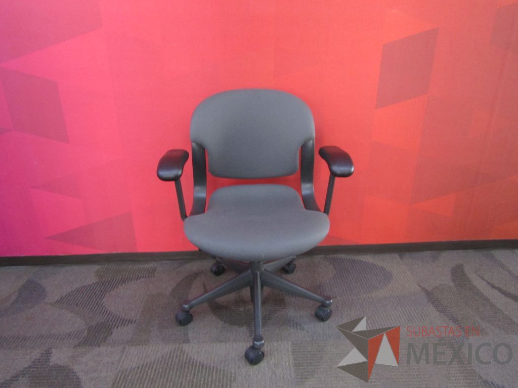 Lote 018 - 4 Sillas operativas Herman Miller - Imagen 15