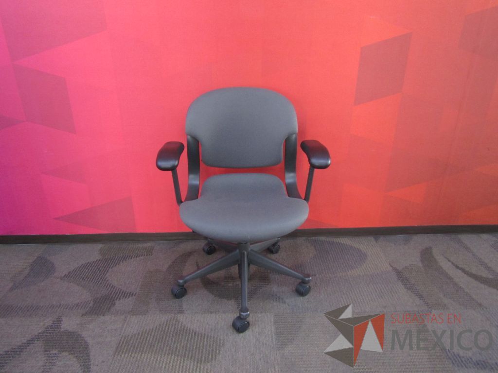 Lote 018 - 4 Sillas operativas Herman Miller - Imagen 14
