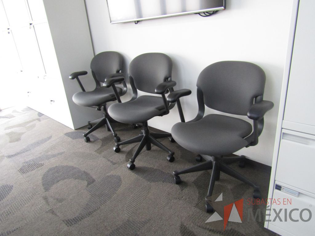 Lote 018 - 4 Sillas operativas Herman Miller - Imagen 11