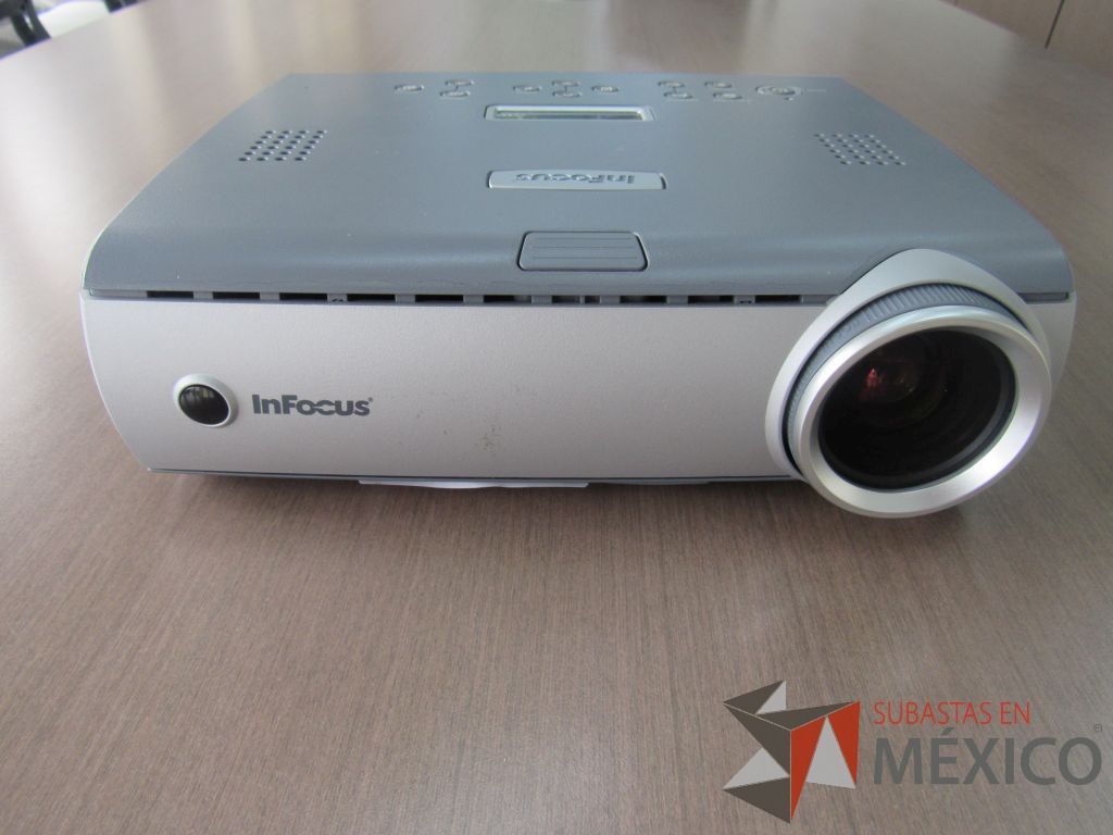 Lote 087 - Proyector, Marca: InFocus, Modelo: LP600 - Imagen 6