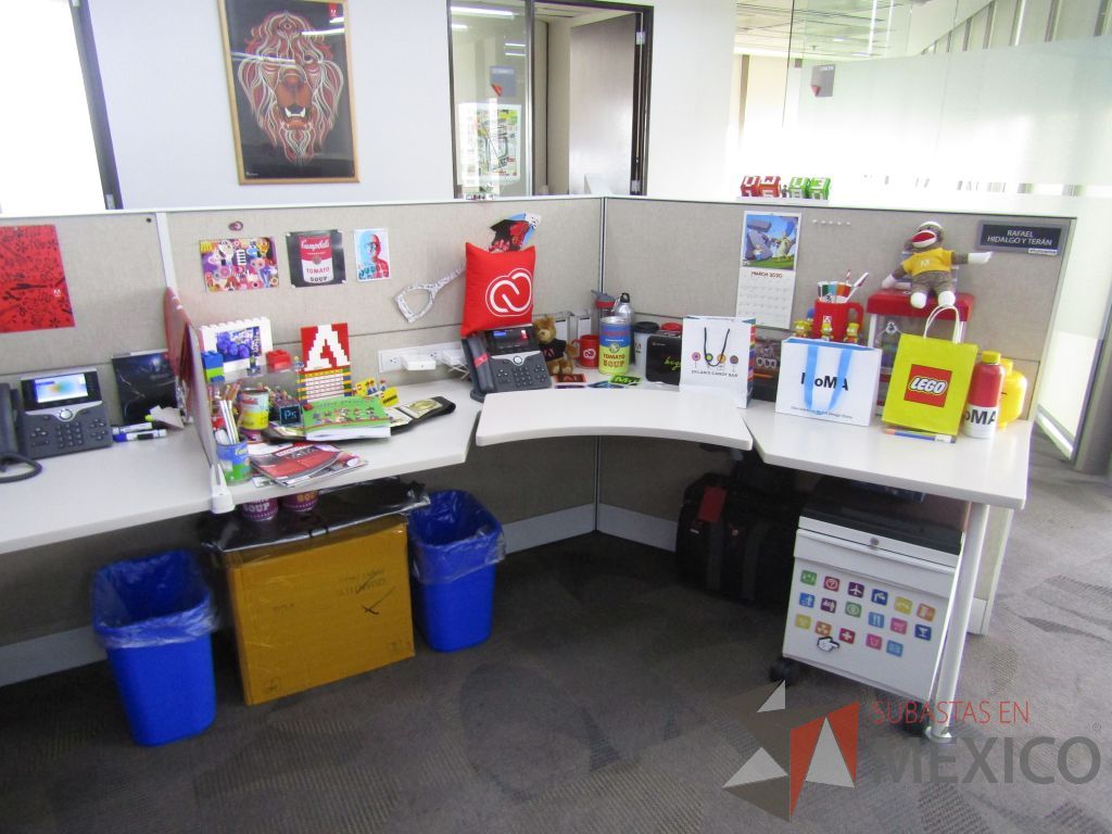 Lote 022 - Estación de trabajo para 6 personas marca Teknion - Imagen 22