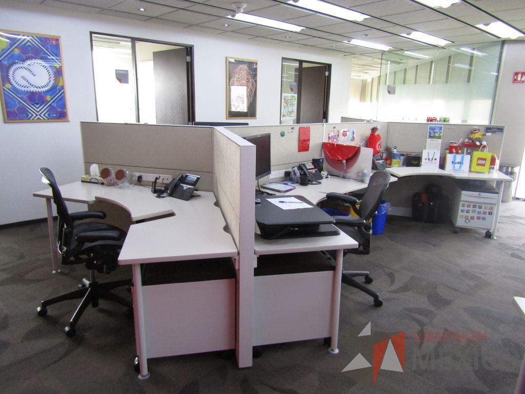 Lote 022 - Estación de trabajo para 6 personas marca Teknion - Imagen 7