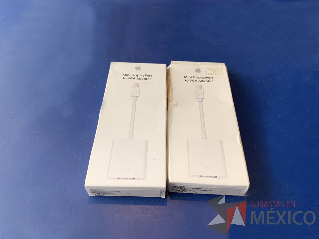 Lote 135 - 1 cable AV/USB p/IPAD,2 adaptadores minidisplay a VGA,1 adaptador VGA a IPOD,1 adaptador VGA a HDMI,6 divisores VGA de 2 vias. - Imagen 13