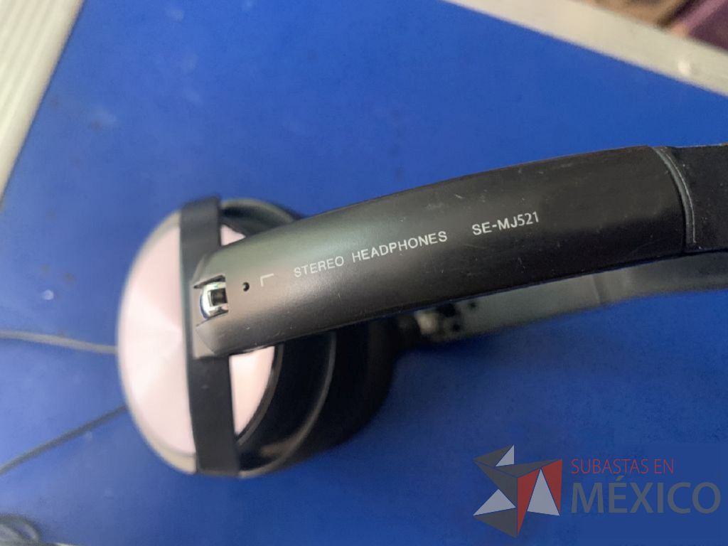 Lote 144 - 3 audífonos orejera marca Pionner y 2 juegos de Walkie Talkie marca Midland - Imagen 9