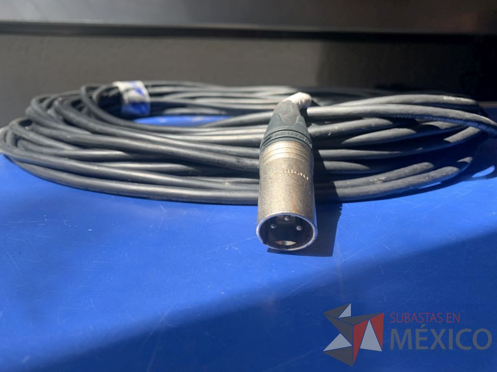 Lote 111 - 34 cables canon generico de varias medidas desde 18 mts hasta .90 cms - Imagen 8