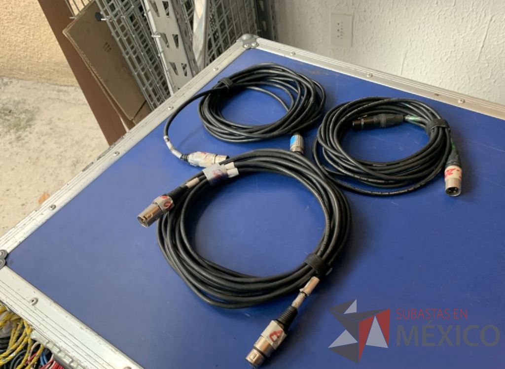 Lote 111 - 34 cables canon generico de varias medidas desde 18 mts hasta .90 cms - Imagen 5
