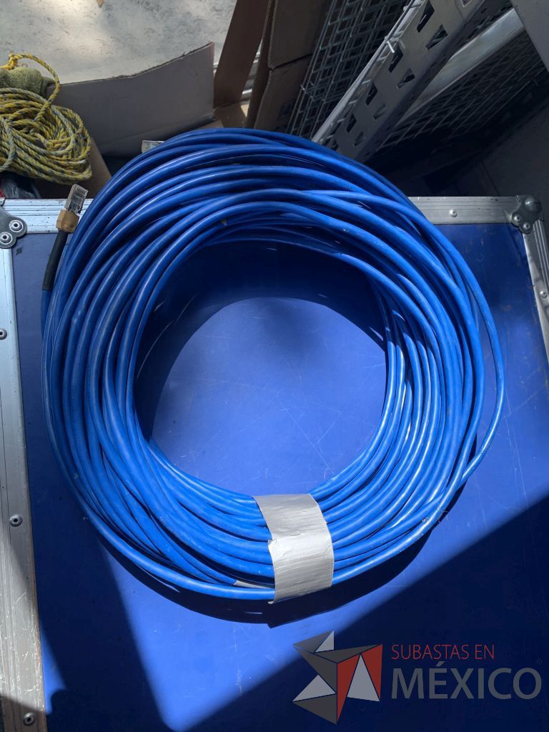 Lote 122 - 4 cables azul de datos marca kramer 2 de 50 mts y 2 de 100 mts - Imagen 6