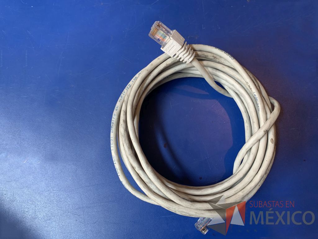 Lote 125 - 13 cables blanco de datos 6 de marca Steren y 7 de ethernet pvc amarillo - Imagen 5