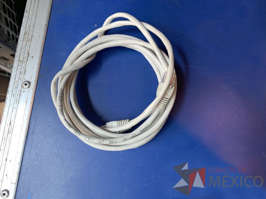 Lote 125 - 13 cables blanco de datos 6 de marca Steren y 7 de ethernet pvc amarillo - Imagen 8